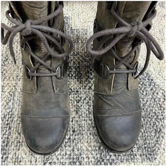 Sorel Joan of arctic booties sz 8.5 - Picture 2 of 8